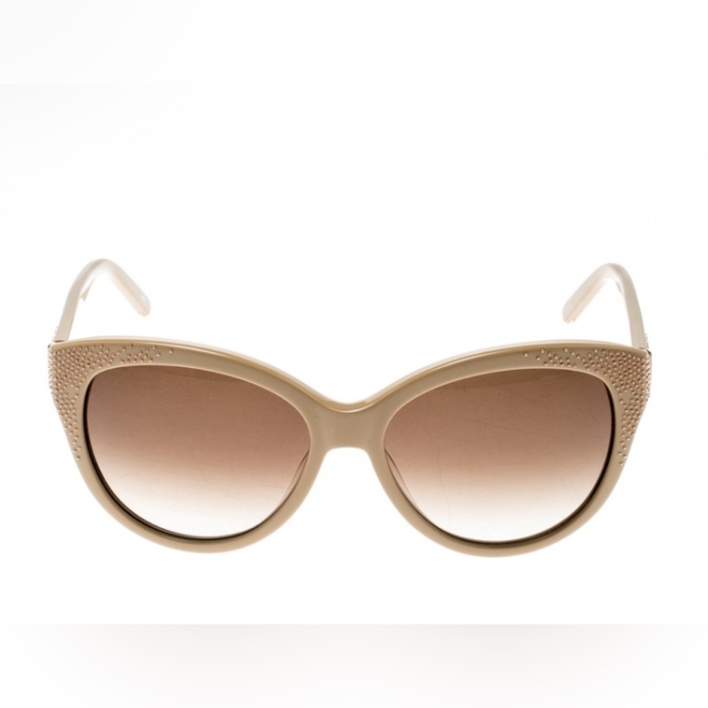 Chloe Beige Cat-Eye Sunglasses with Gradient Brown Lenses